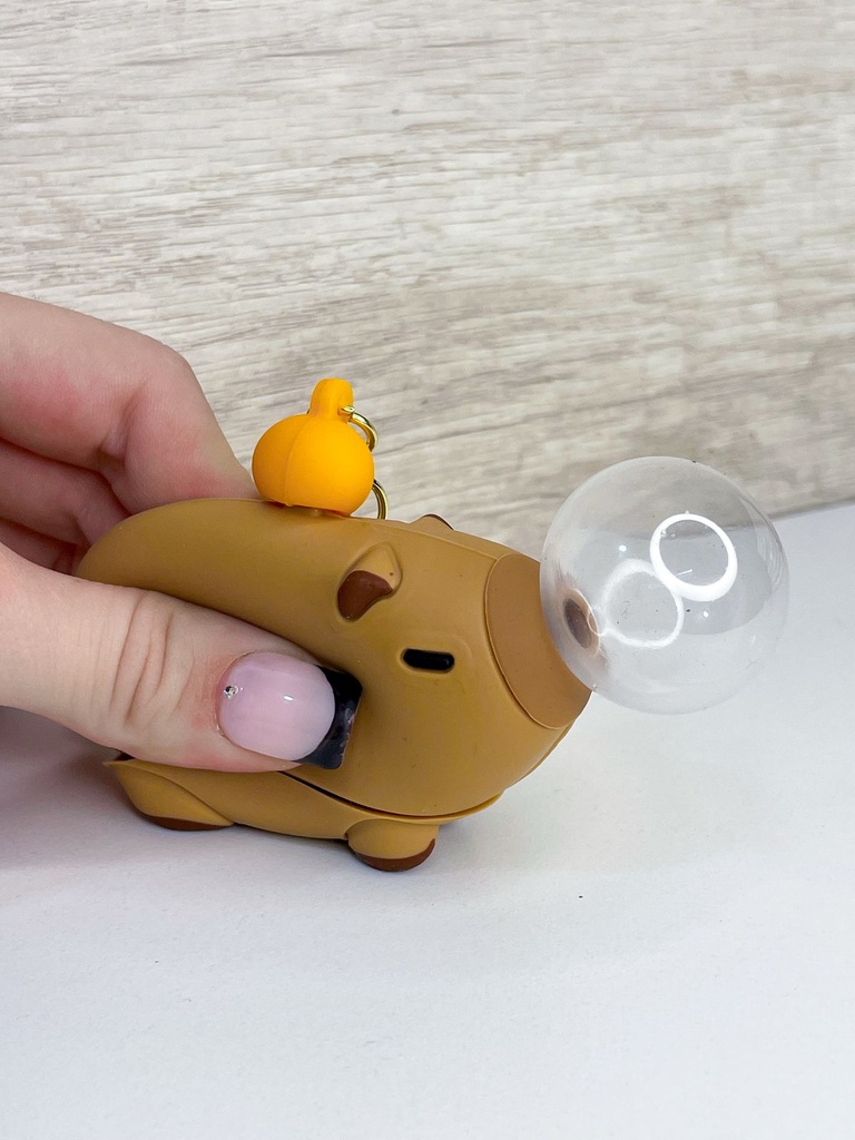 Llavero squishy capybara c/globo