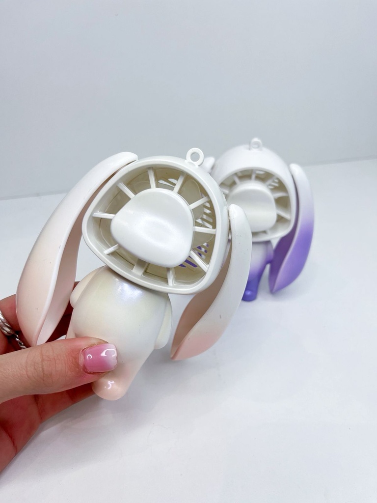 Mini ventilador portátil con forma de conejito