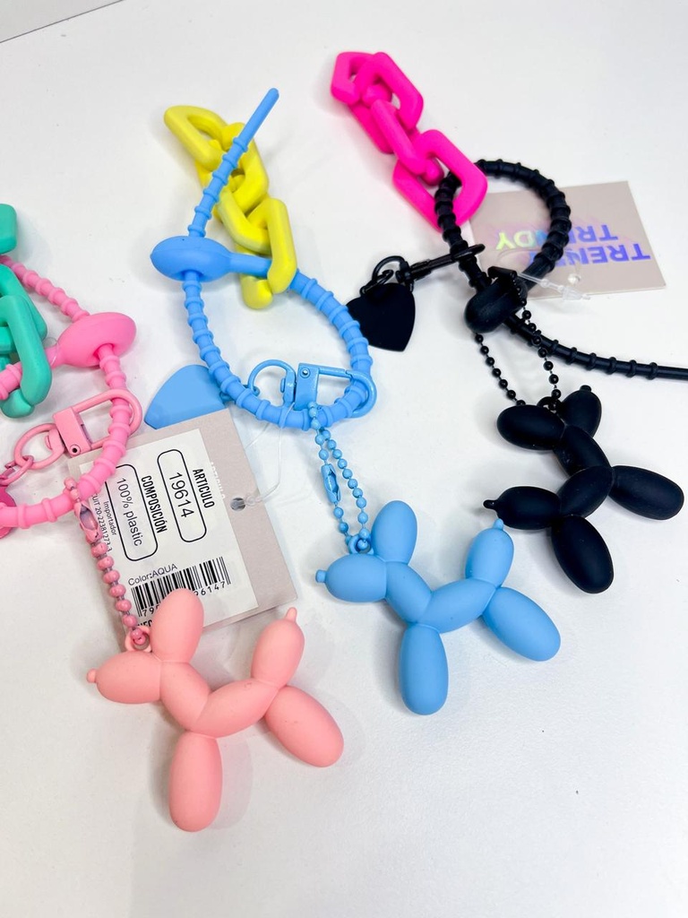 Llavero perro salchicha inflable trendy