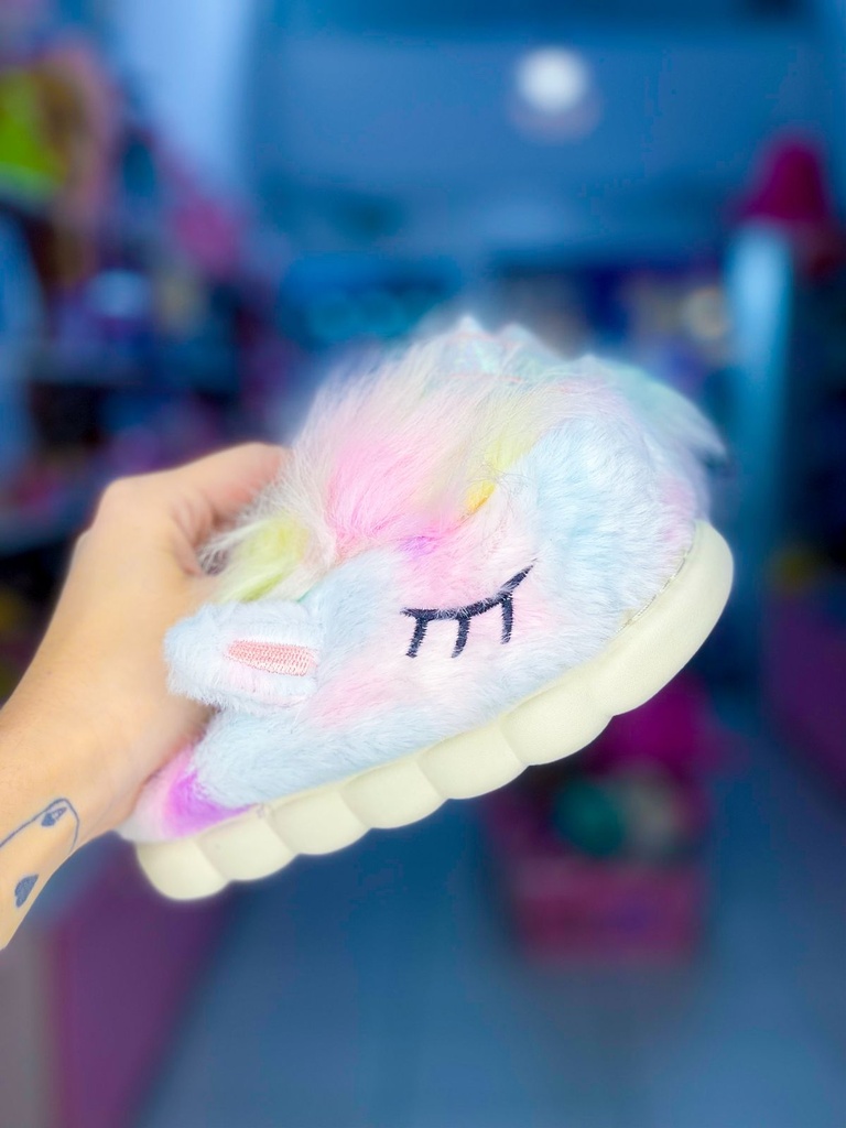 Pantufla importa unicornio chico