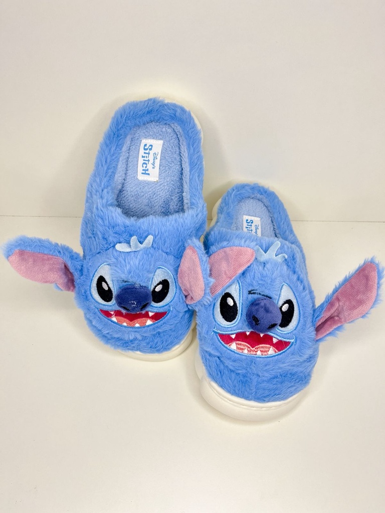 Pantufla importada stitch